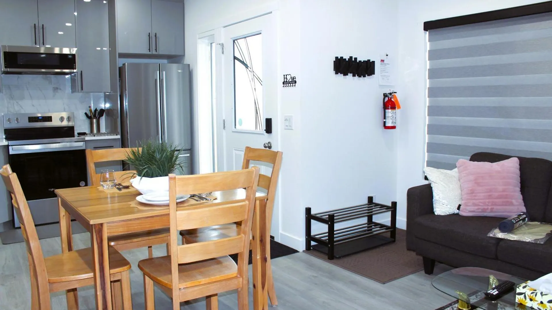 Guest Suite In Southeast YYC Apartamento