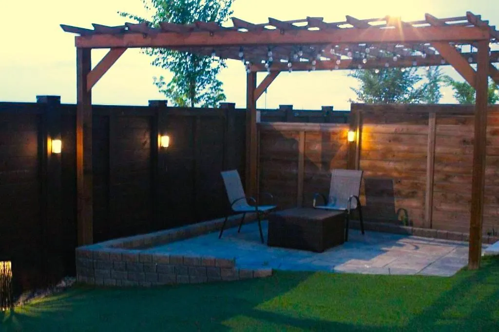 Guest Suite In Southeast YYC Canadá